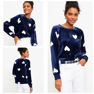 Ann Taylor LOFT Super Soft Cozy Plush Sweater – Navy Blue White Heart - Small